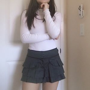 Dark Grey Layered Pleated Jill Stuart shorts!!